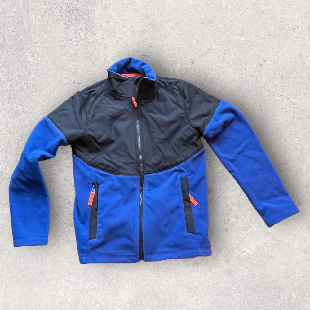 ⭐️ EUC - All in Motion Boys size M - Navy & Royal Feece Zippered Jacket